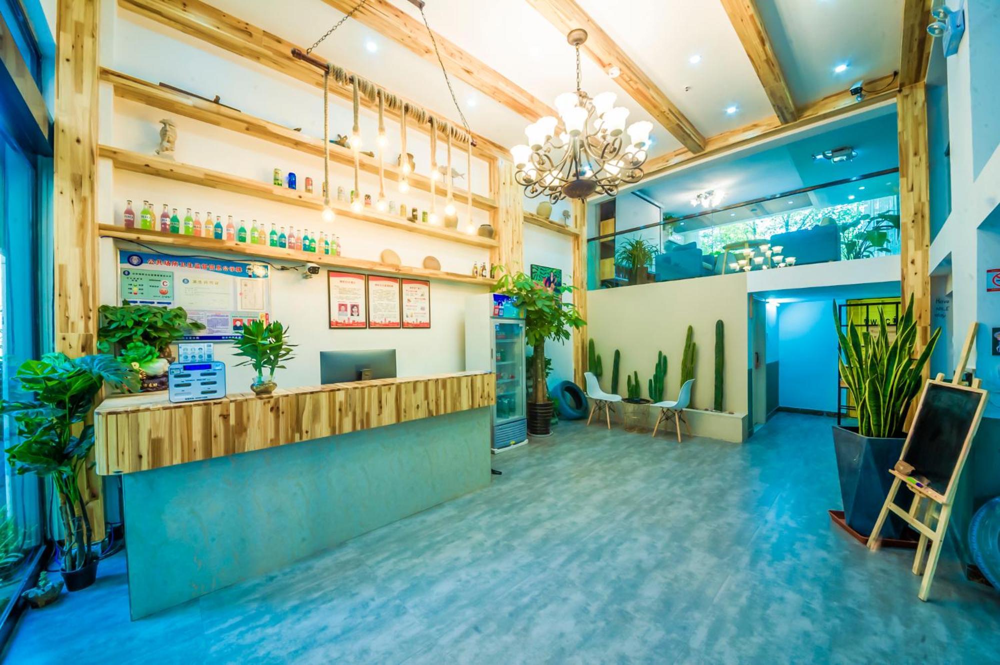 Zhangjiajie Yixun Inn - Tianmen Mountain Ropeway Station Экстерьер фото